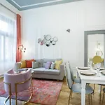 Palace By Main Station - Premier * Praga