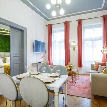Apartmán Palace By Main Station - Premier *